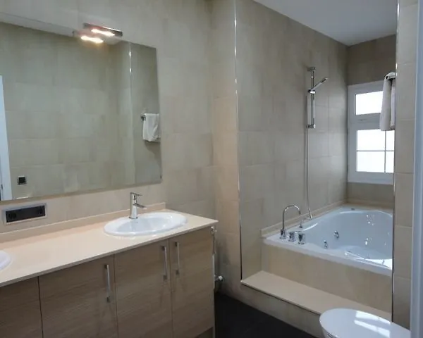Apartamentos Alos 巴塞罗那 酒店
